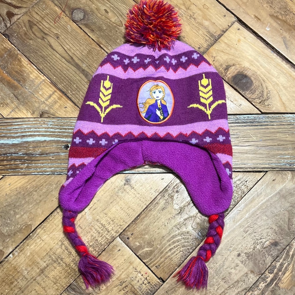 Disney Frozen II Anna Winter Hat Beanie Pom‎ Pom and Braids Kids One Size Purple